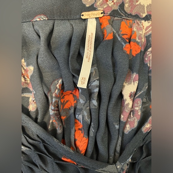 Free People Floral Top - Picture 4 of 4